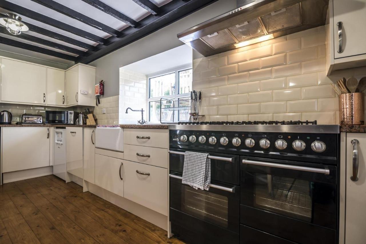 Barn Conversion - Hot Tub - Penally - Tenby Extérieur photo