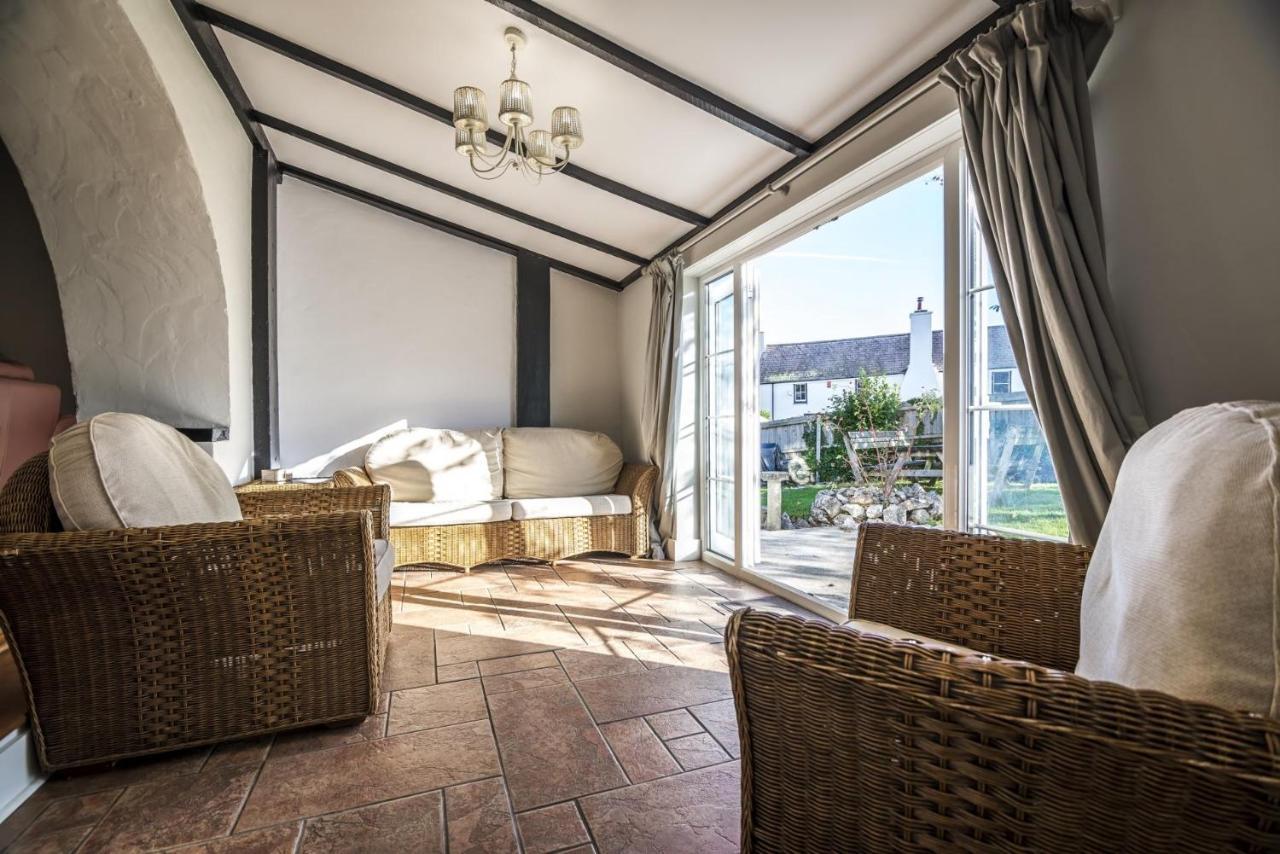 Barn Conversion - Hot Tub - Penally - Tenby Extérieur photo