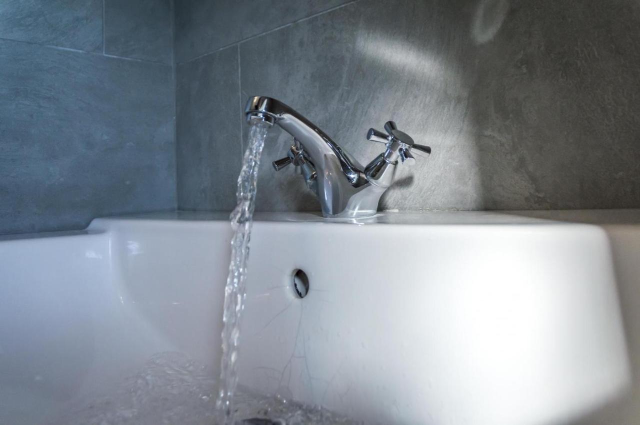 Barn Conversion - Hot Tub - Penally - Tenby Extérieur photo